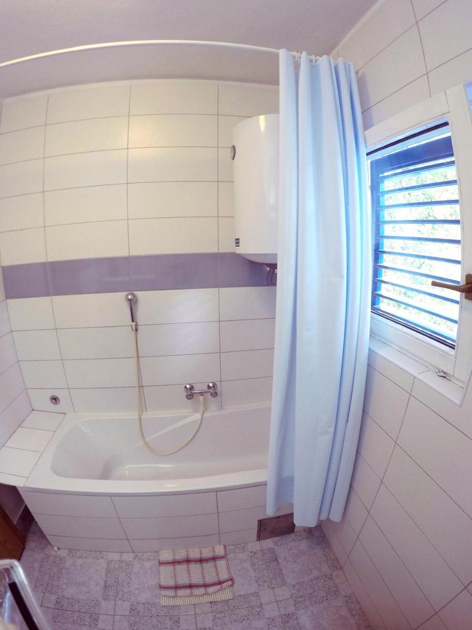 Blue City Apartment'S Repic Biograd Na Moru Zewnętrze zdjęcie