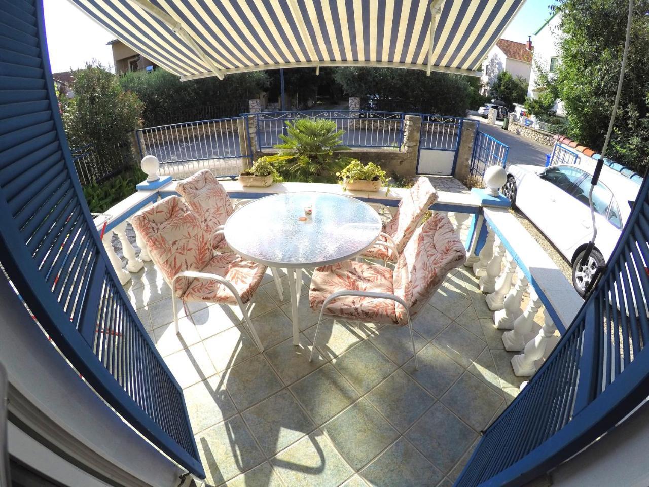 Blue City Apartment'S Repic Biograd Na Moru Zewnętrze zdjęcie