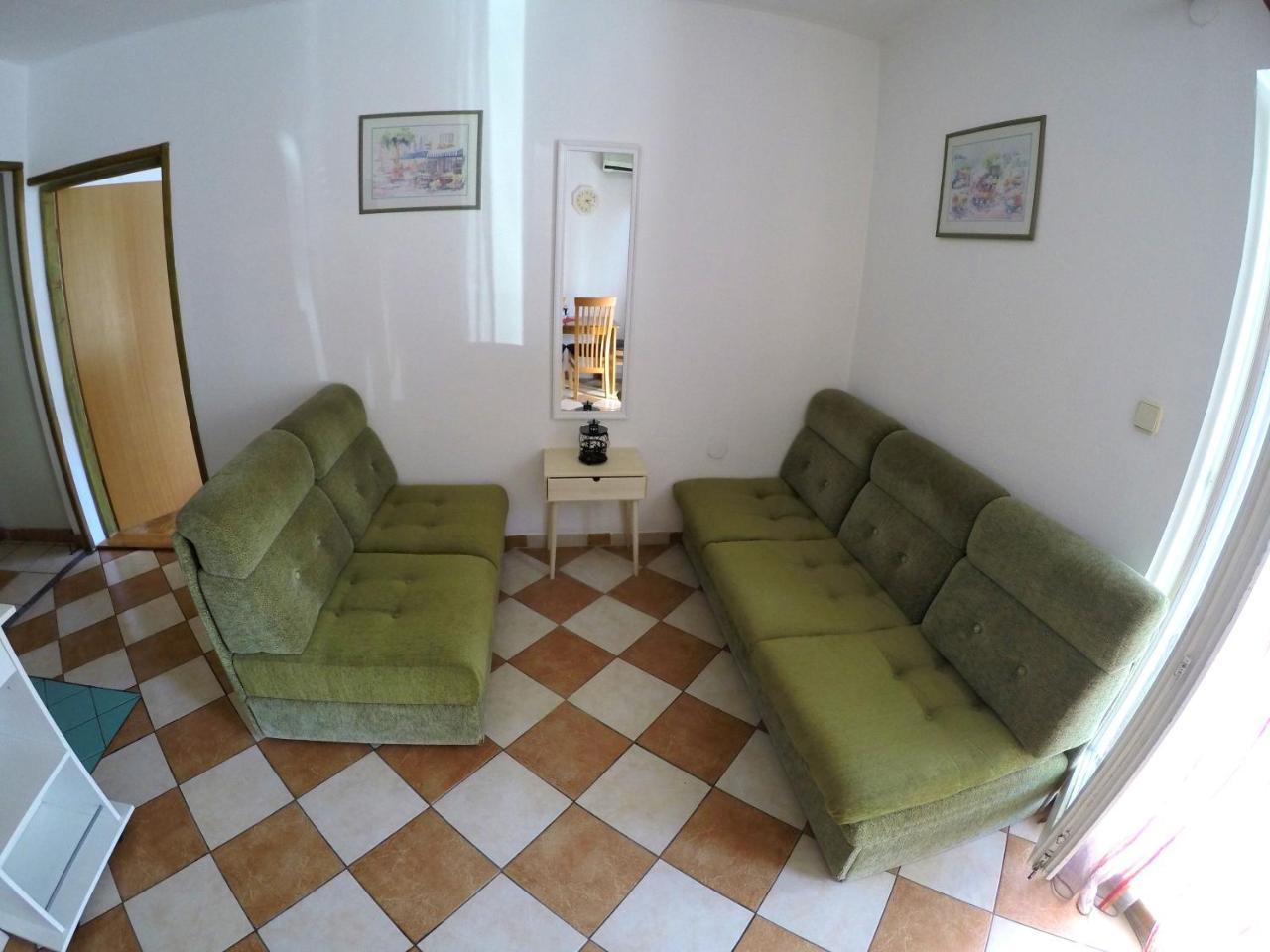 Blue City Apartment'S Repic Biograd Na Moru Zewnętrze zdjęcie