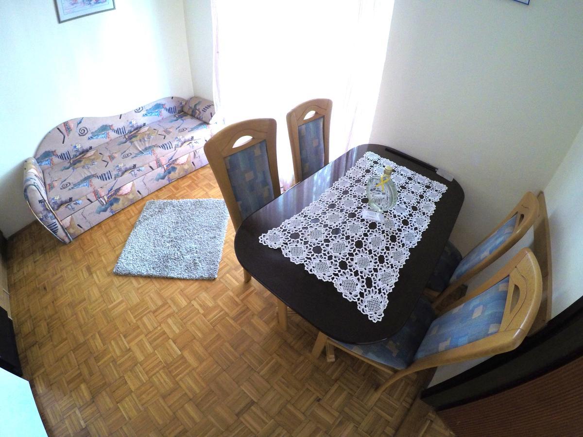 Blue City Apartment'S Repic Biograd Na Moru Zewnętrze zdjęcie