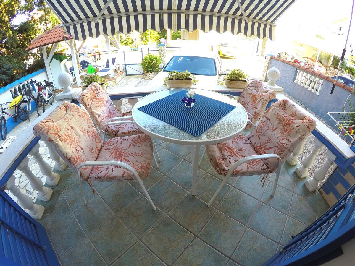 Blue City Apartment'S Repic Biograd Na Moru Zewnętrze zdjęcie